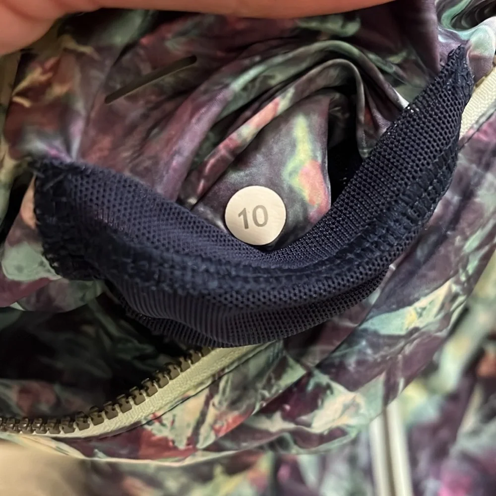 Lululemon Miss Misty Jacket II Iridescent Multi Size 10